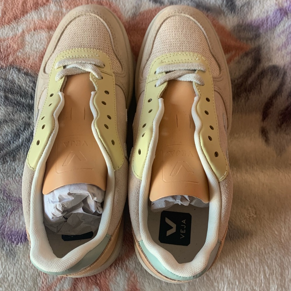 Veja sneakers